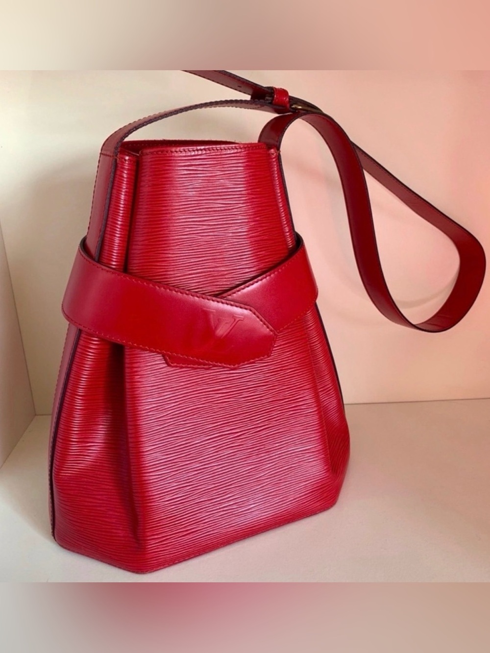 LOUIS VUITTON Epi Bucket Bag - VINTAGE Bright Scarlet Ruby Red
